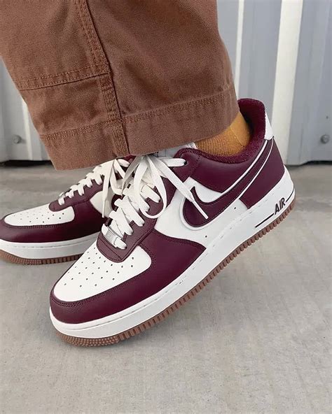 Nike Air Force 1 '07 LV8 Sneaker (Men) 